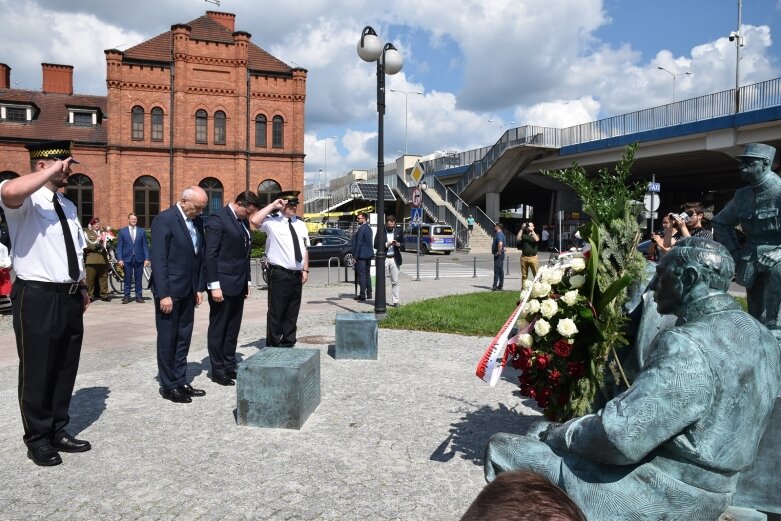  101 rocznica Cudu nad Wisłą z udziałem wicepremiera Piotra Glińskiego 