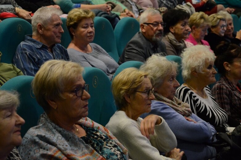  30-lecie Klubu Seniora „Zgoda” – wzruszający jubileusz w Skierniewicach 