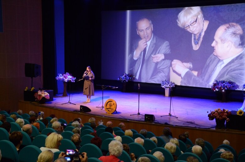  30-lecie Klubu Seniora „Zgoda” – wzruszający jubileusz w Skierniewicach 