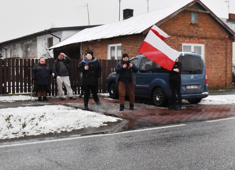  300 traktorów przejechało z Rawy do Głuchowa 