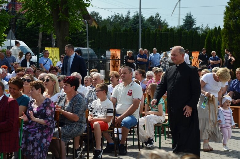  60-lecie Szkoły Podstawowej w Winnej Górze 