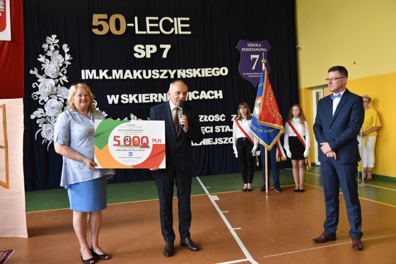  50-lecie Szkoły Podstawowej nr 7 na Rawce 