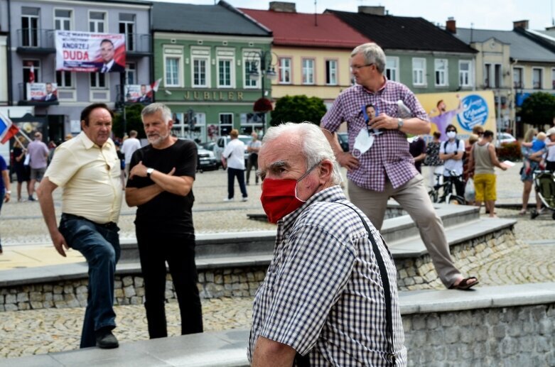  Rafał Trzaskowski w Skierniewicach wzywa kontrkandydata do debaty 