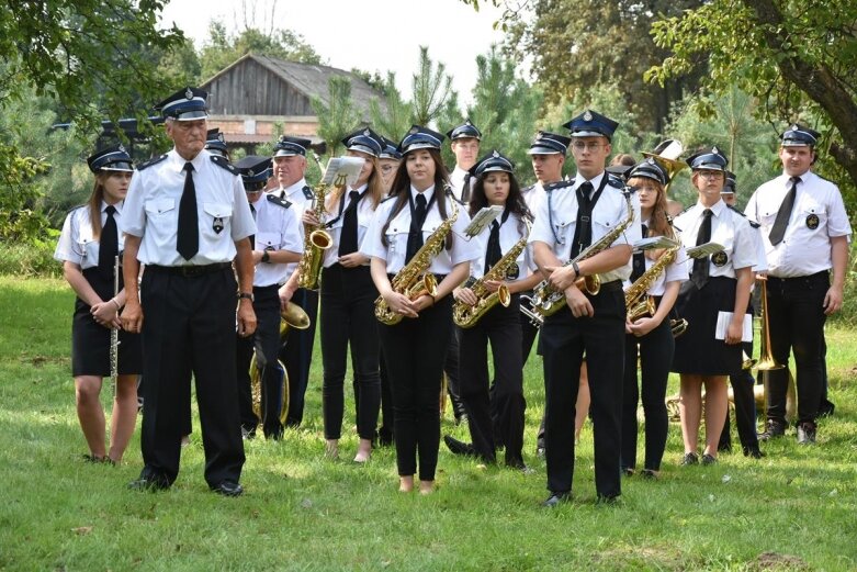  Dożynki 2021: gminny folklor w Zagrodzie Ludowej [ZDJĘCIA] 