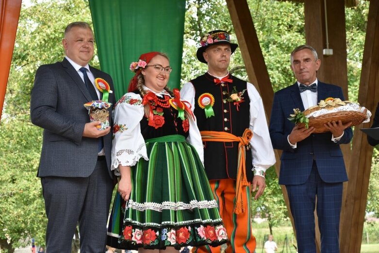  Dożynki 2021: gminny folklor w Zagrodzie Ludowej [ZDJĘCIA] 