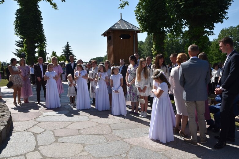  Pierwsza Komunia Święta w Kościele św. Mikołaja w Słupi 