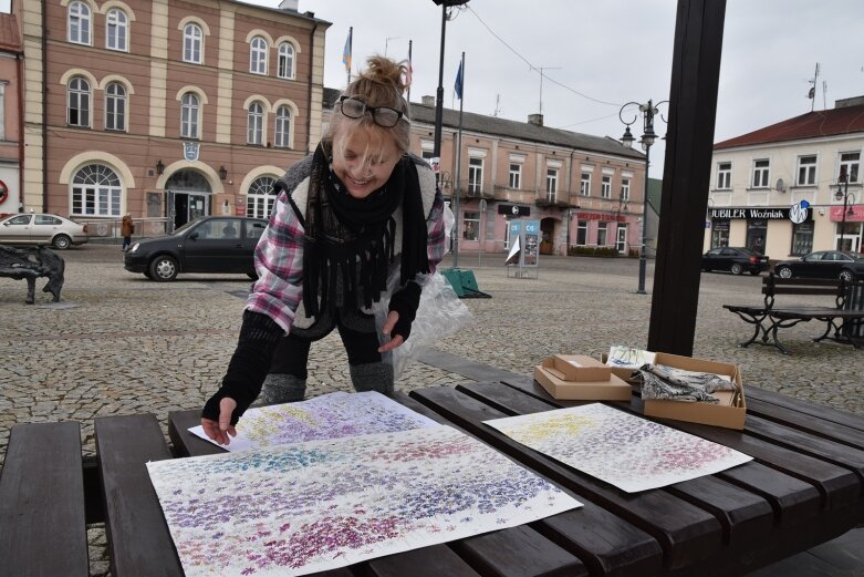  Anna maluje pościel 