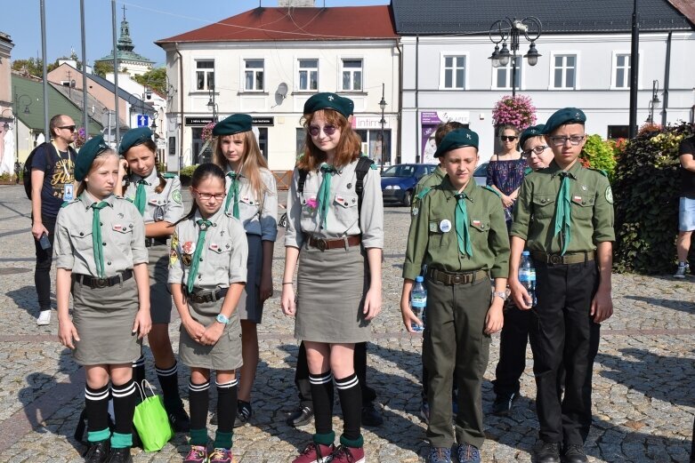  Apel zakończył obchody stulecia Hufca ZHP Skierniewice 