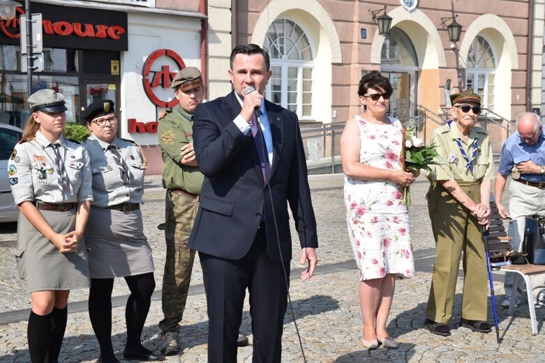  Apel zakończył obchody stulecia Hufca ZHP Skierniewice 