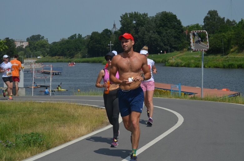  Artur Kamiński najlepszy w półmaratonie 