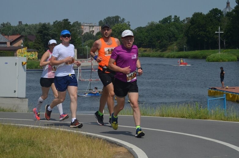  Artur Kamiński najlepszy w półmaratonie 