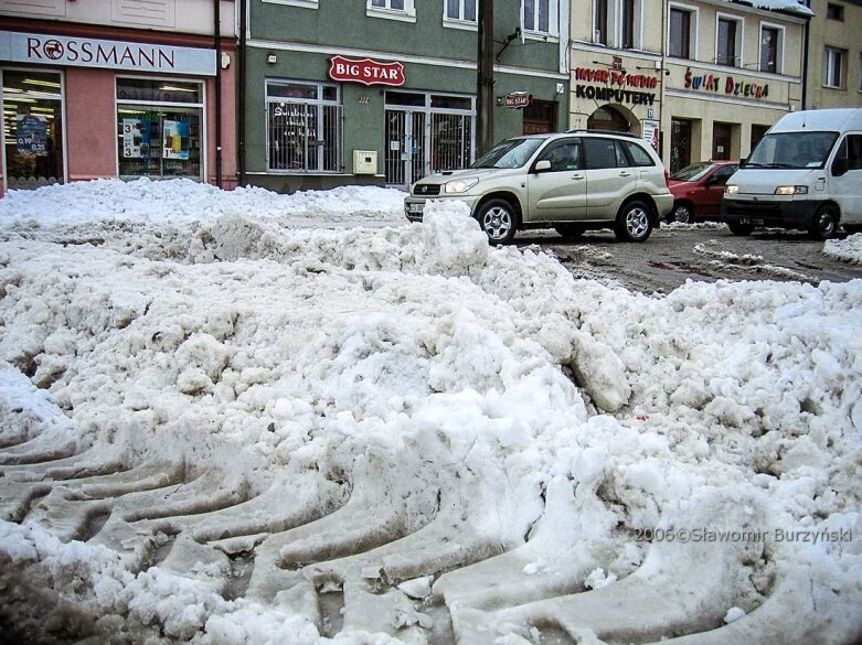  Atak zimy w Skierniewicach. Tak wyglądało miasto w 2006 roku [ZDJĘCIA] 