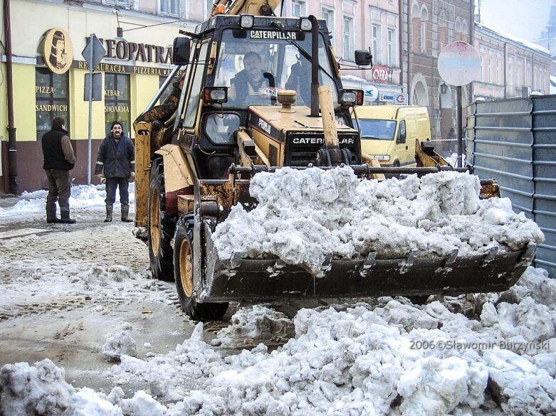  Atak zimy w Skierniewicach. Tak wyglądało miasto w 2006 roku [ZDJĘCIA] 