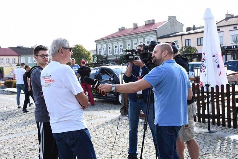  Aż 20 załóg na trasie Rajdu Lata 