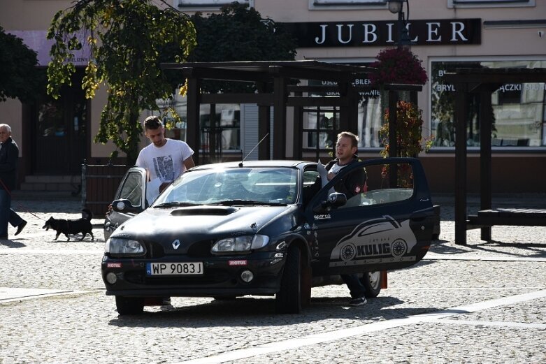  Aż 20 załóg na trasie Rajdu Lata 