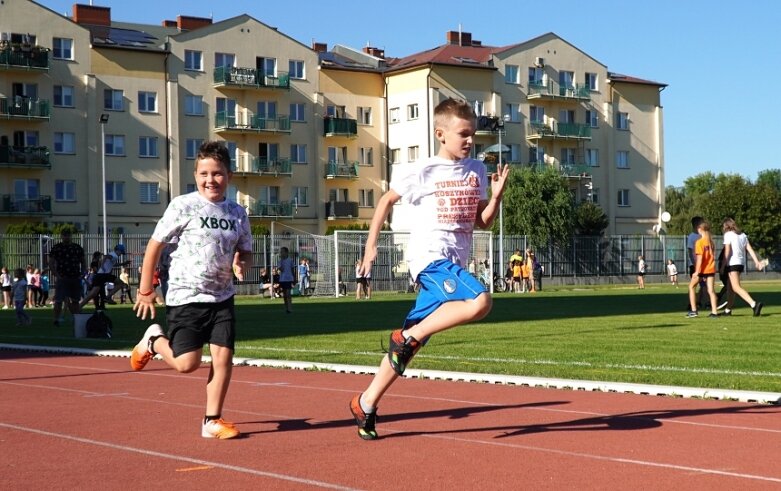  Aż 350 uczestników cyklu Czwartki Lekkoatletyczne 