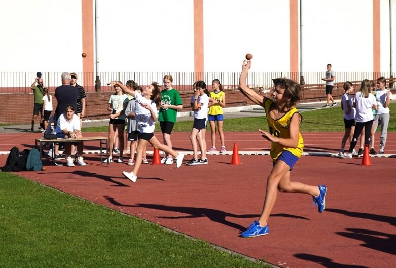  Aż 350 uczestników cyklu Czwartki Lekkoatletyczne 