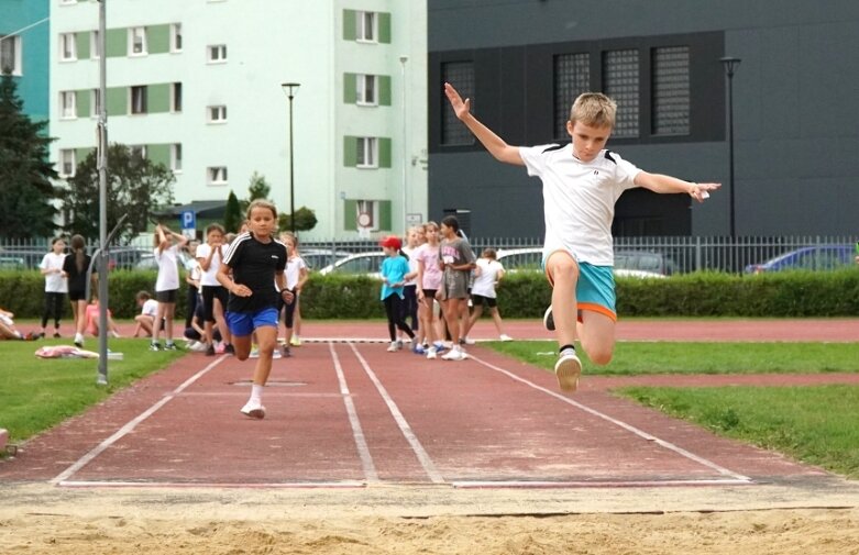  Aż 350 uczestników cyklu Czwartki Lekkoatletyczne 