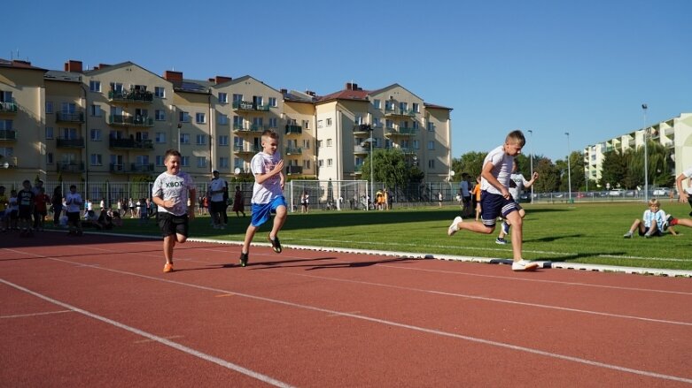  Aż 350 uczestników cyklu Czwartki Lekkoatletyczne 