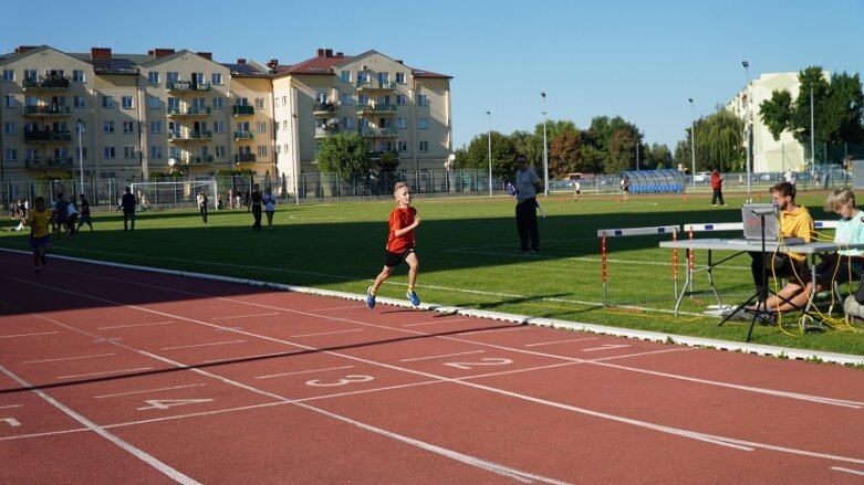  Aż 350 uczestników cyklu Czwartki Lekkoatletyczne 