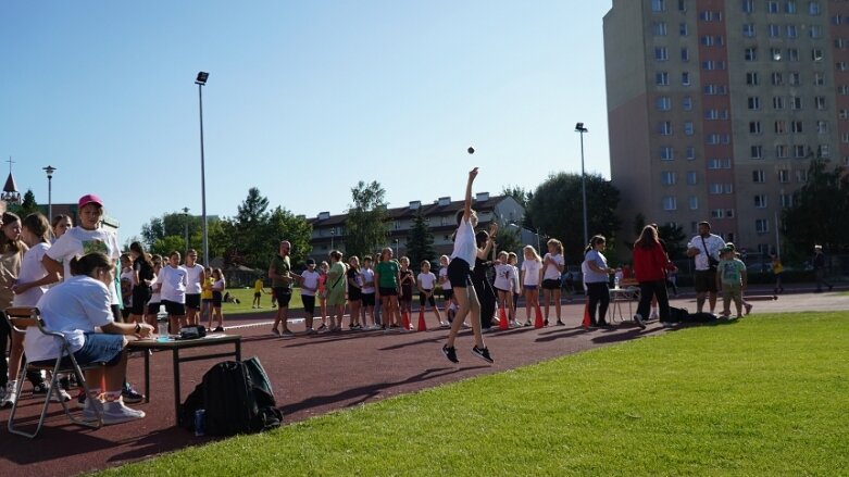  Aż 350 uczestników cyklu Czwartki Lekkoatletyczne 