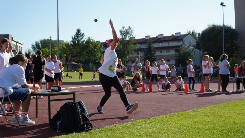  Aż 350 uczestników cyklu Czwartki Lekkoatletyczne 