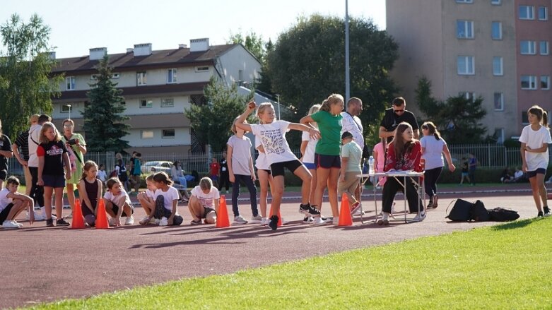  Aż 350 uczestników cyklu Czwartki Lekkoatletyczne 