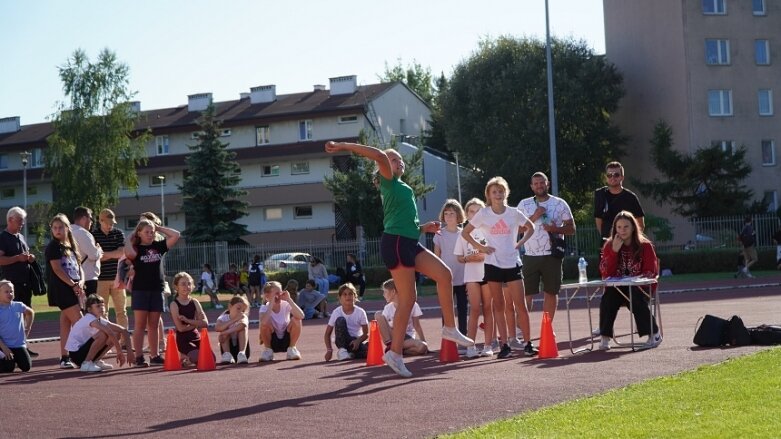  Aż 350 uczestników cyklu Czwartki Lekkoatletyczne 