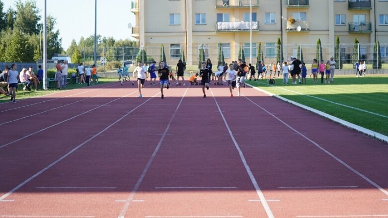  Aż 350 uczestników cyklu Czwartki Lekkoatletyczne 