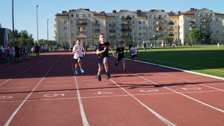  Aż 350 uczestników cyklu Czwartki Lekkoatletyczne 