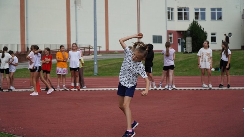  Aż 350 uczestników cyklu Czwartki Lekkoatletyczne 