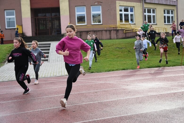  Aż 600 uczestników w dziecięco-młodzieżowym Biegu Niepodległości 