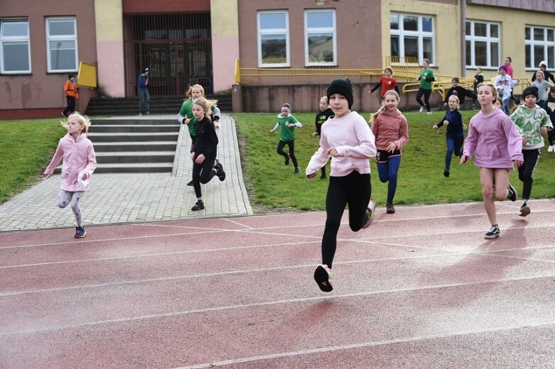  Aż 600 uczestników w dziecięco-młodzieżowym Biegu Niepodległości 