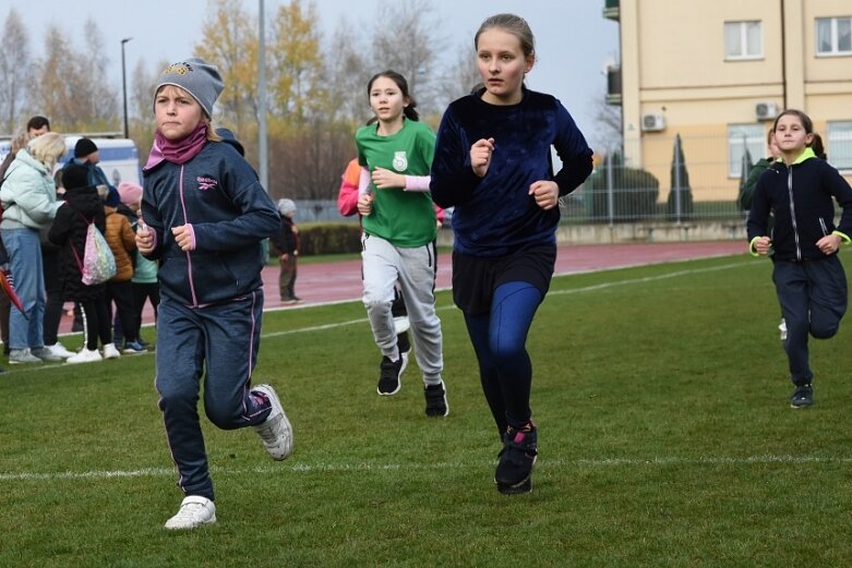  Aż 600 uczestników w dziecięco-młodzieżowym Biegu Niepodległości 