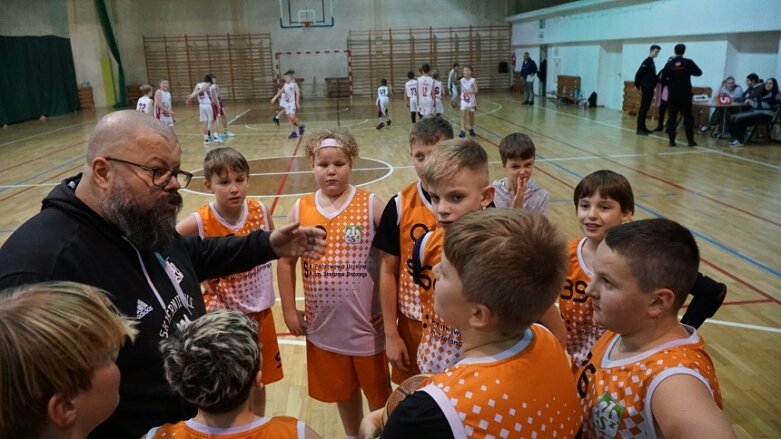  AZS Batory liderem cyklu U12 