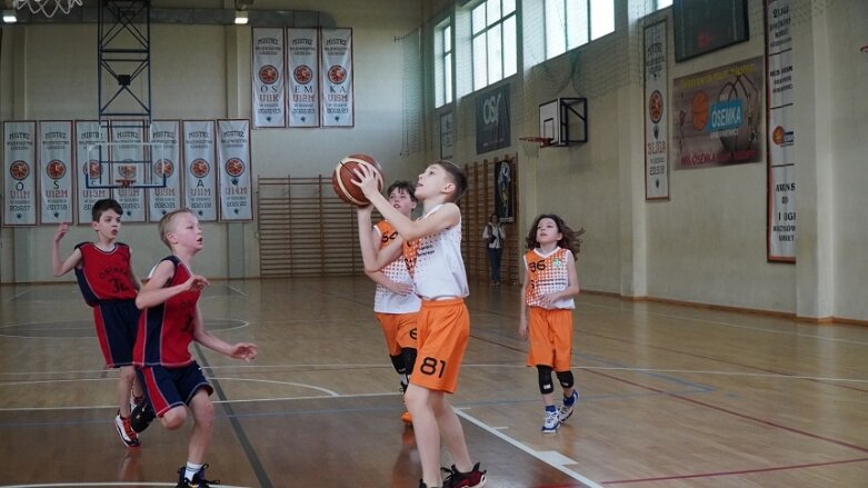  AZS nadal bezkonkurencyjny w lidze U11 