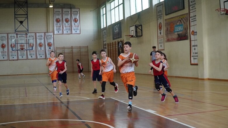  AZS nadal bezkonkurencyjny w lidze U11 