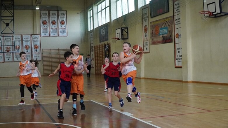  AZS nadal bezkonkurencyjny w lidze U11 