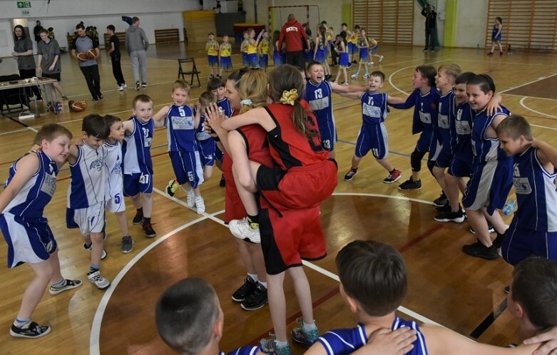  AZS organizatorem koszykarskiego święta z okazji Dnia Dziecka 