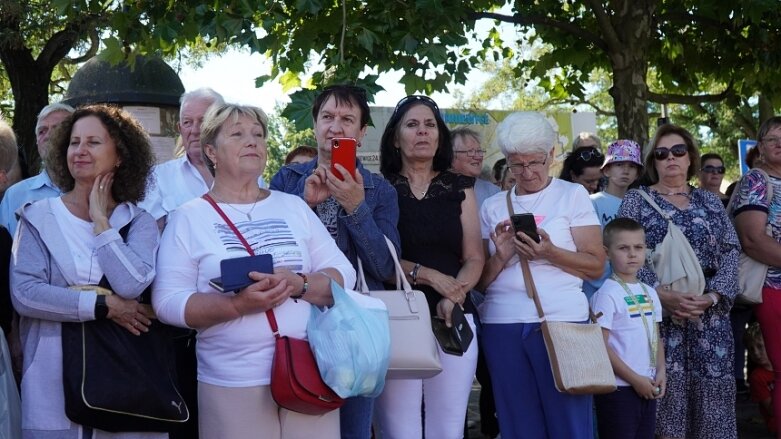  Barwna parada przeszła ulicami miasta 