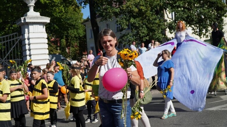  Barwna parada przeszła ulicami miasta 