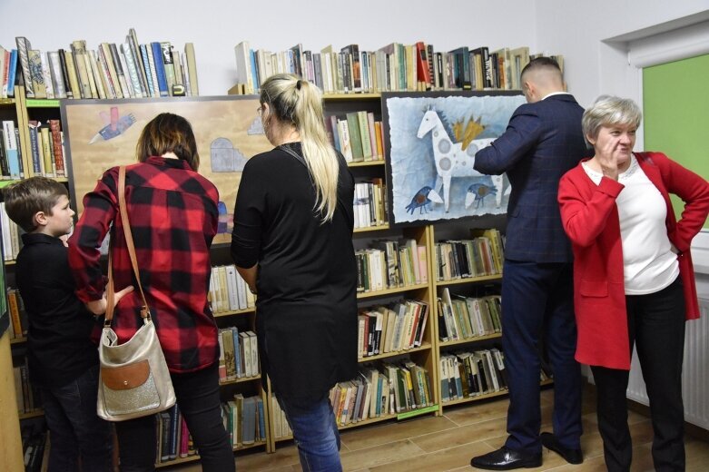  Baśniowe klimaty w bibliotece 