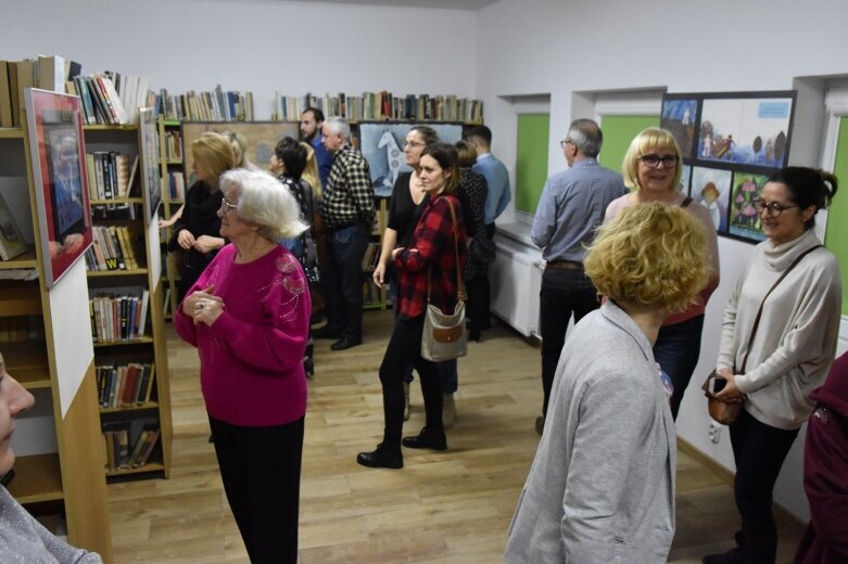  Baśniowe klimaty w bibliotece 