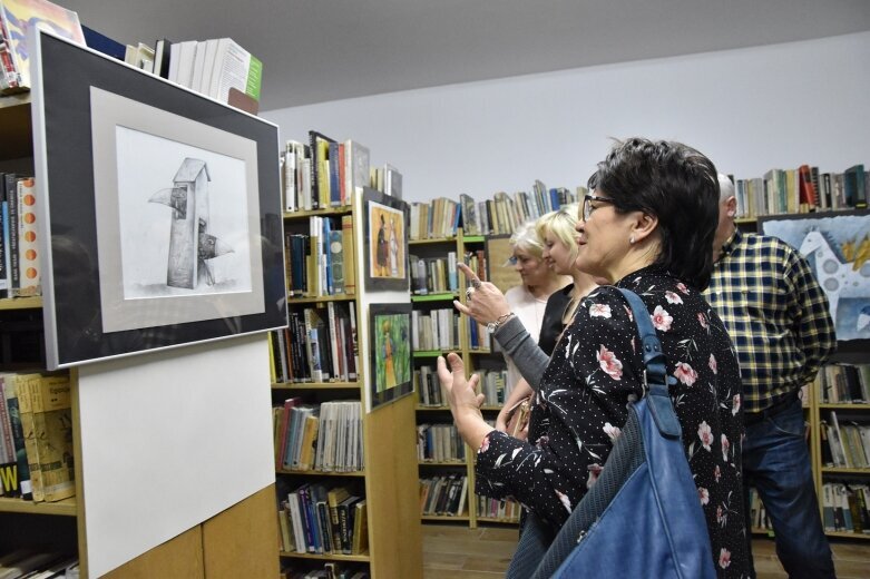  Baśniowe klimaty w bibliotece 