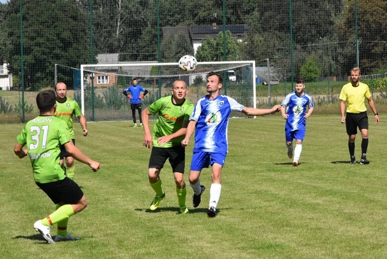  Beniaminek z Sierakowic liderem A Klasy 