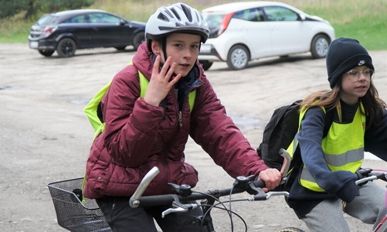  Bezpiecznie na rowerze. Cezary Zamana gościł w Skierniewicach 