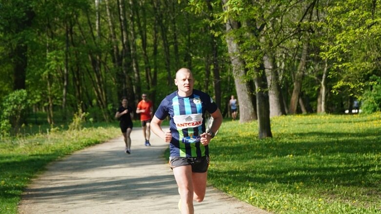  Biegacze świętują. Za nami parkrun numer 400 