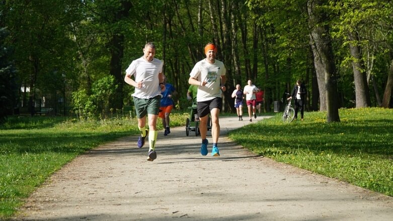  Biegacze świętują. Za nami parkrun numer 400 