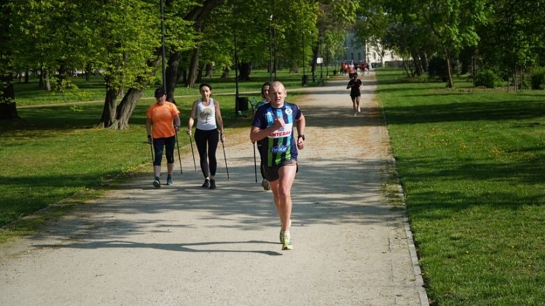  Biegacze świętują. Za nami parkrun numer 400 