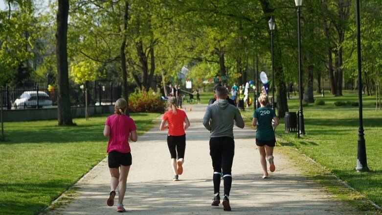  Biegacze świętują. Za nami parkrun numer 400 